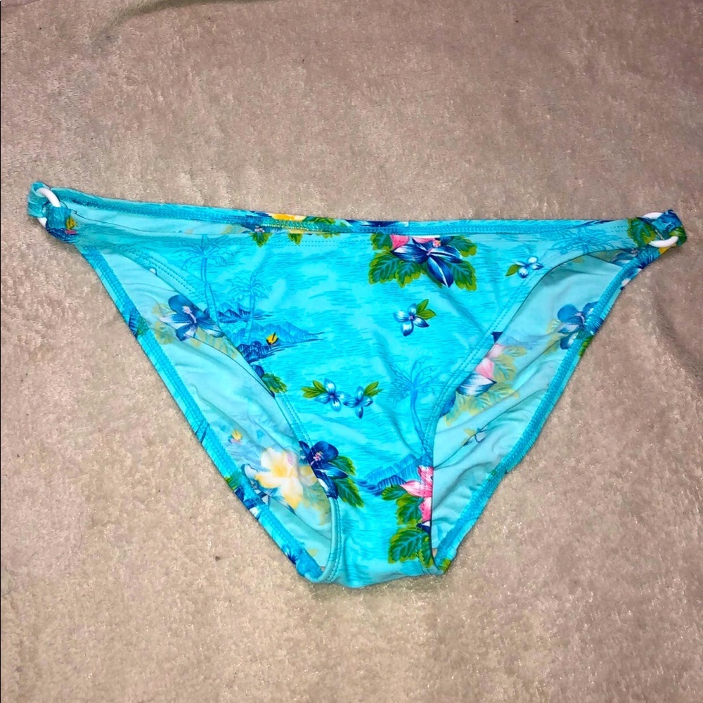 Carolina blues floral bikini bottoms